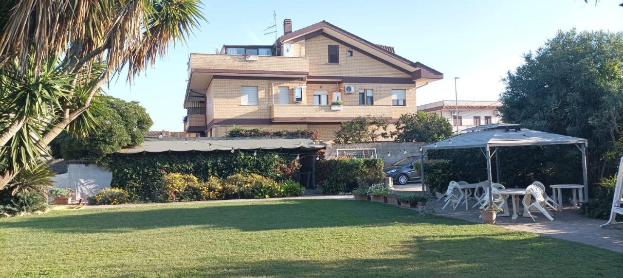 Modular King Suite - Intera Suite Vicino Aeroporto E Fiera Di Roma Φιουμιτσίνο Εξωτερικό φωτογραφία