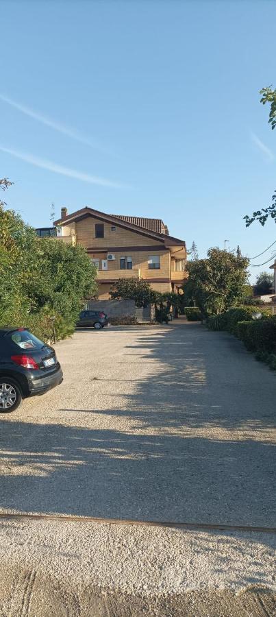 Modular King Suite - Intera Suite Vicino Aeroporto E Fiera Di Roma Φιουμιτσίνο Εξωτερικό φωτογραφία